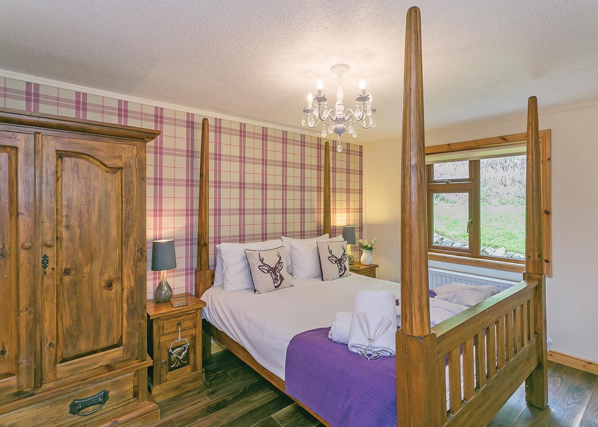 Charlesworth Lodges Глоссоп Номер фото