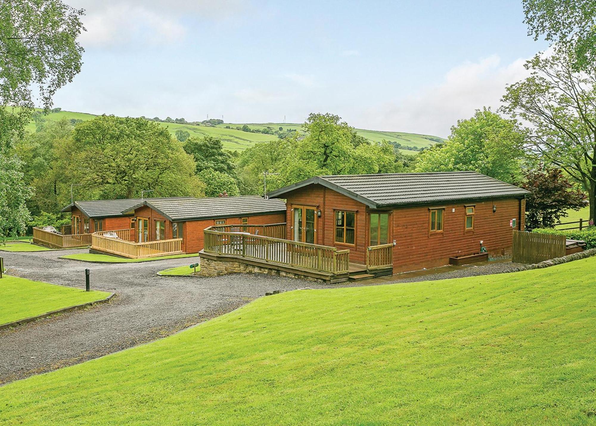 Charlesworth Lodges Глоссоп Номер фото