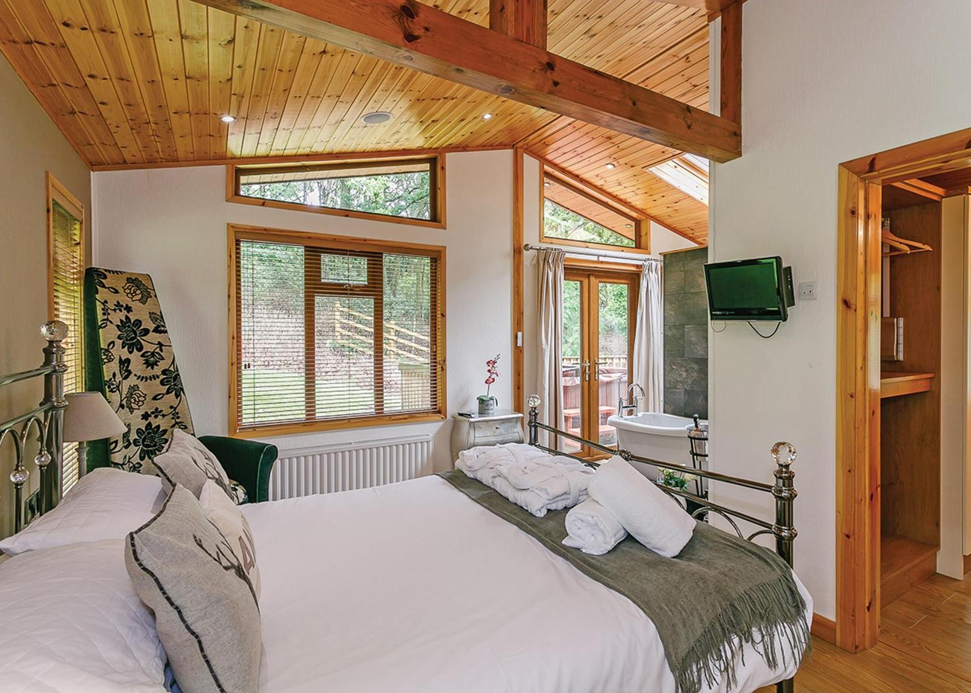 Charlesworth Lodges Глоссоп Номер фото