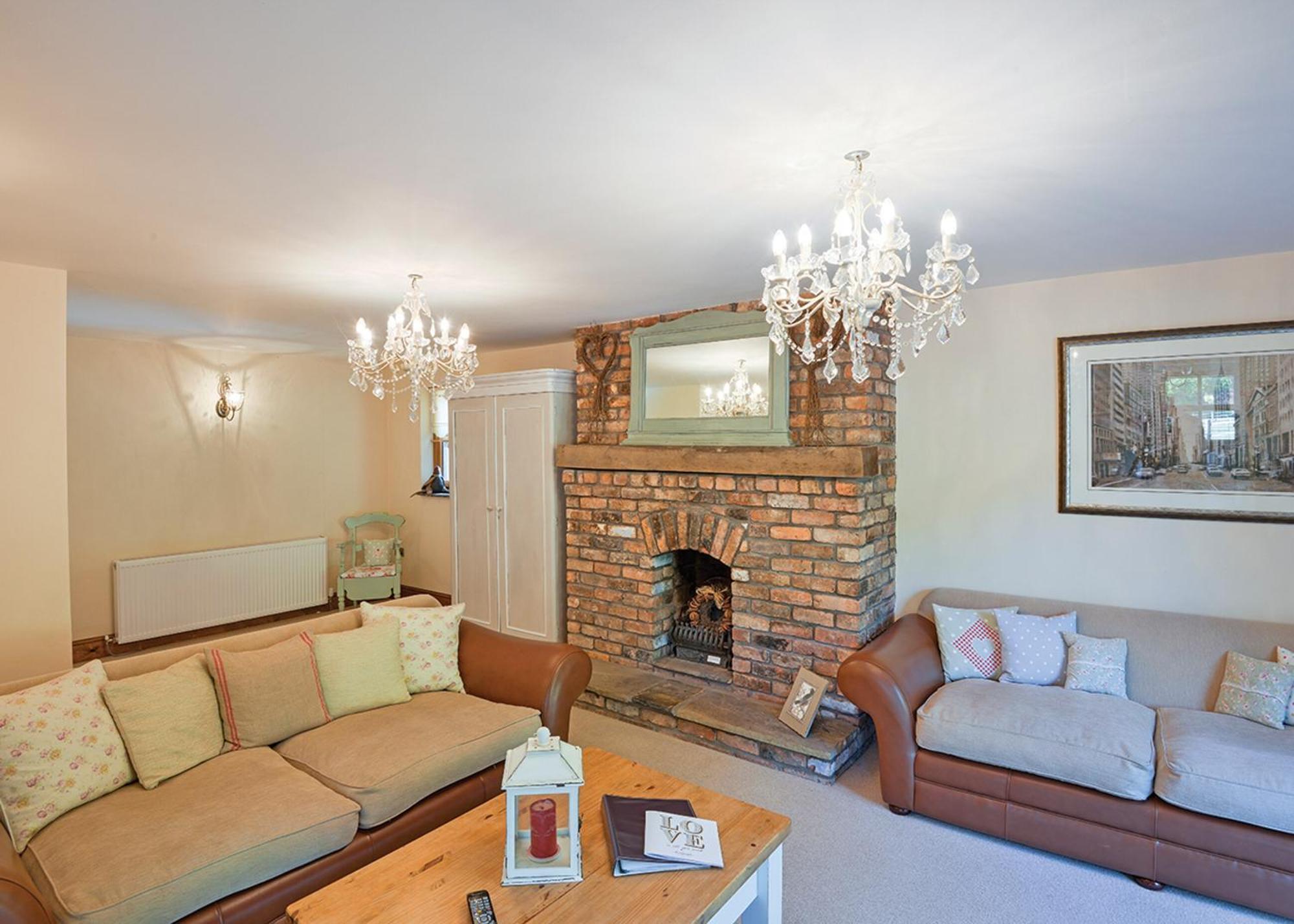 Charlesworth Lodges Глоссоп Номер фото